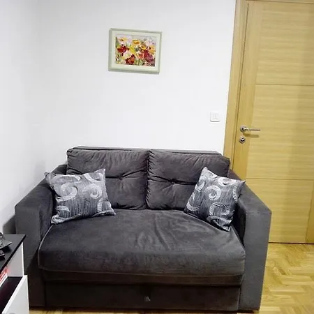 Jovana شقة زلاتيبور