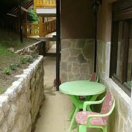 Jovana زلاتيبور