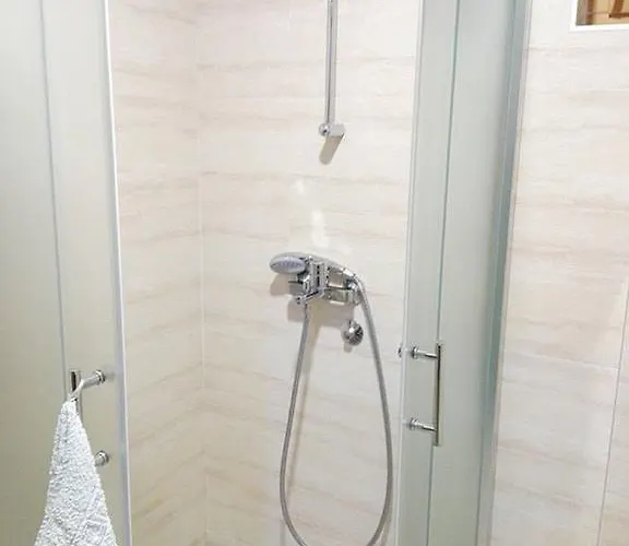 Jovana ズラティボール